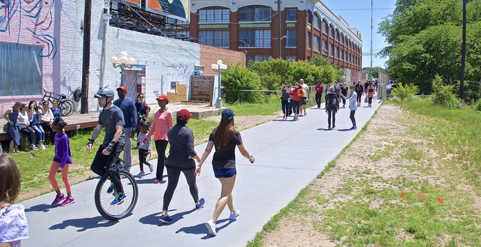 Cheap or free things to do in Atlanta - walk the beltline