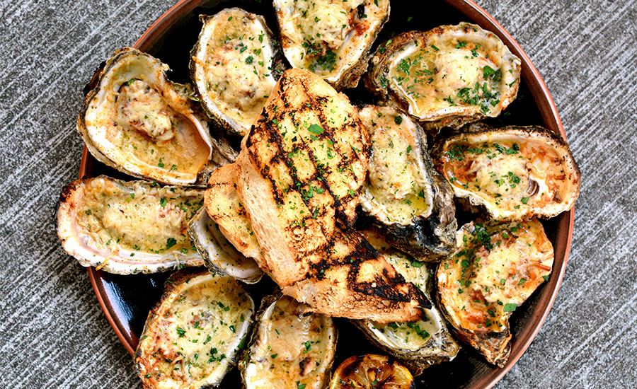 Hugo's Oyster Bar has the best oysters in Atlanta
