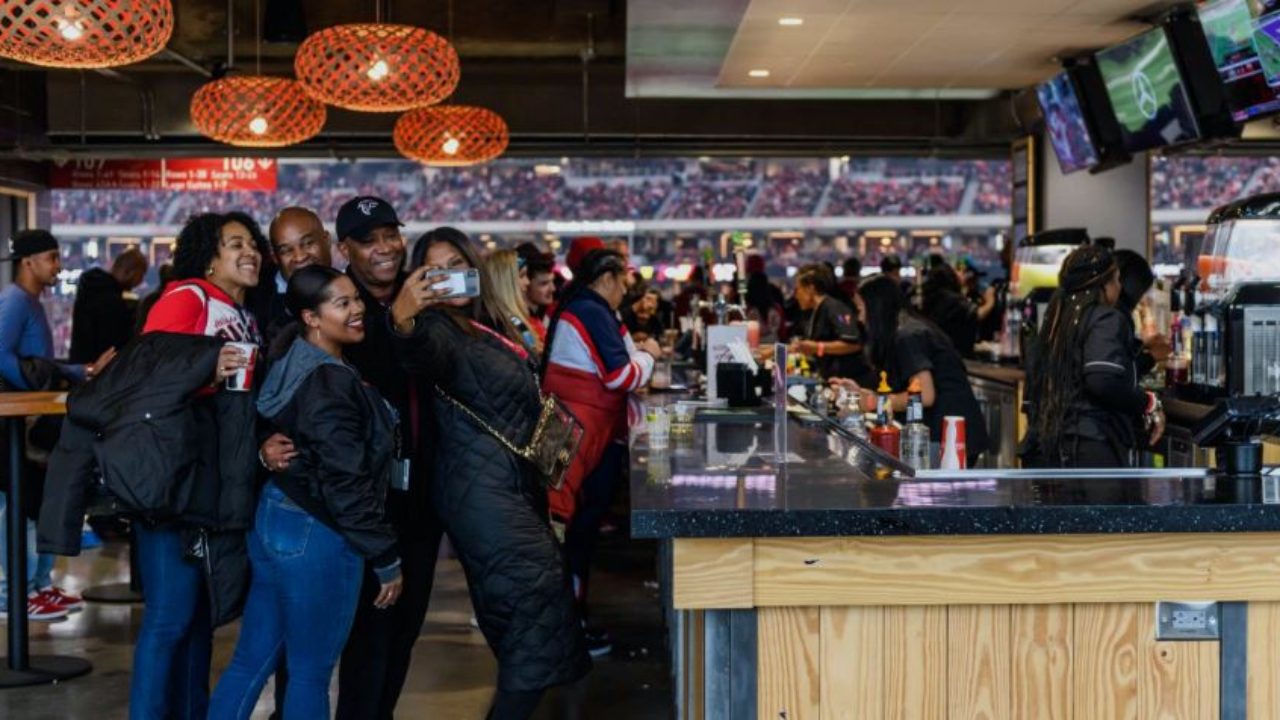 Mercedes-Benz Stadium Cuts Food Prices For Second Time