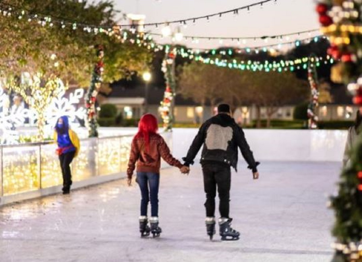 Your Ultimate Guide To Atlanta's 'Skate The Station' Ice Skating