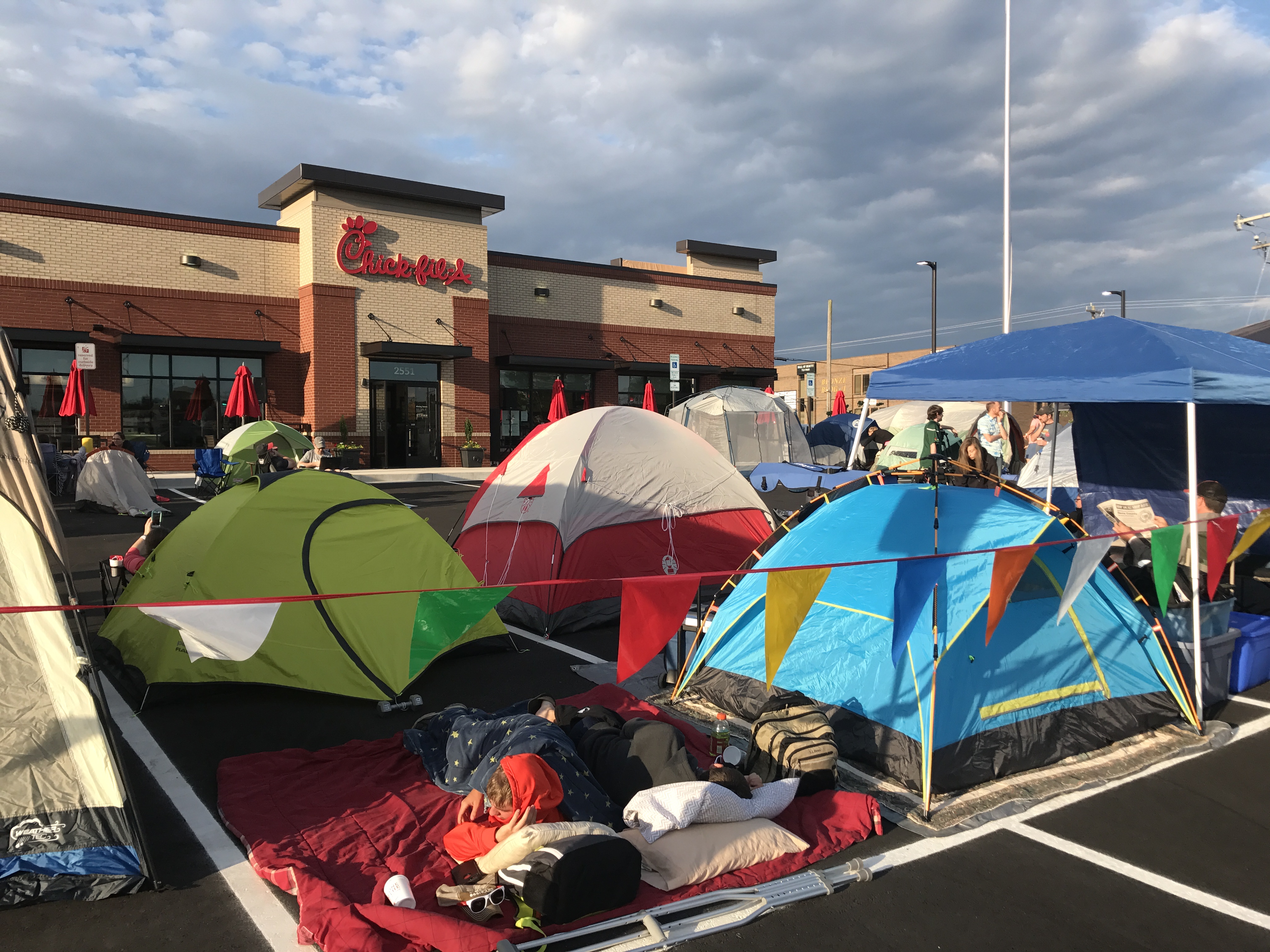 100 People Will Get Free Meals At Atlanta Area Chick-Fil-A