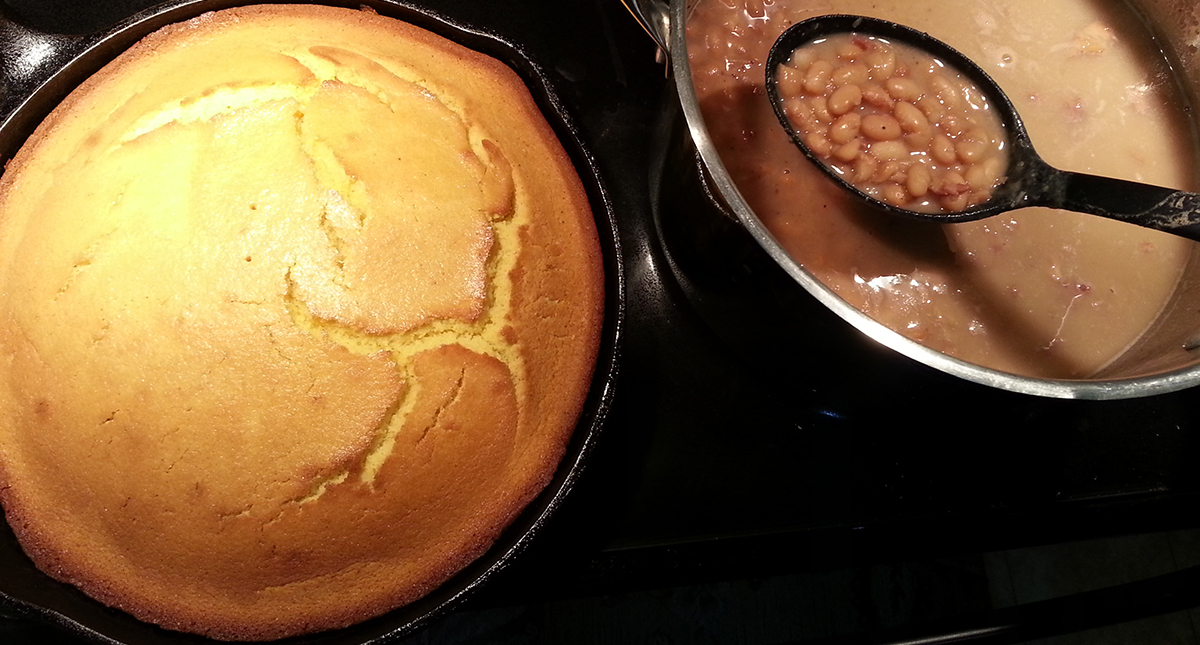 5 Cast Iron Skillets For Excellent Southern-Style Cornbread