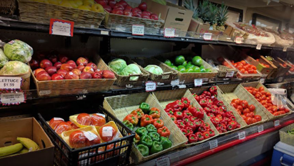 black grocery stores in Atlanta - Cayce Foods