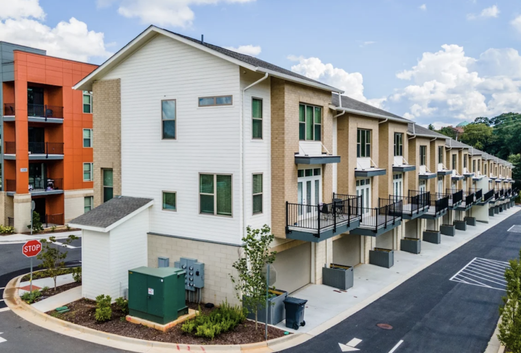 Link Apartments® Grant Park in Atlanta, Ga.