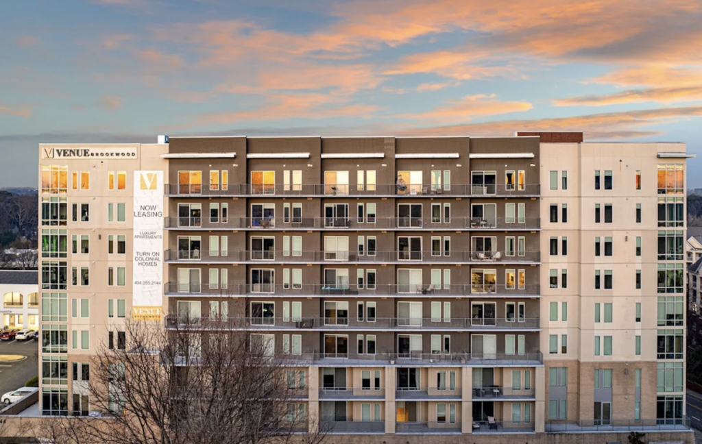 Venue Brookwood Apartments in Atanta, Ga.