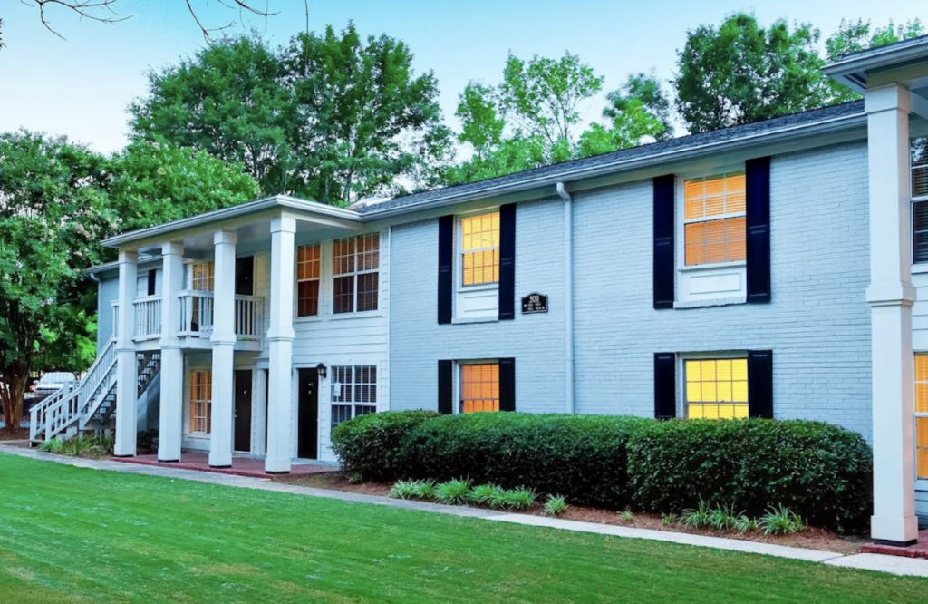 Peachtree Park Apartments in Atlanta, Ga.