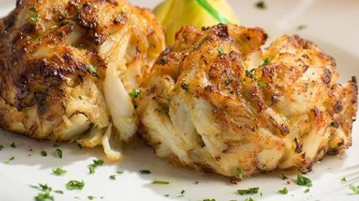 These Places Have The Best Crab Cakes In Atlanta - AtlantaFi.com
