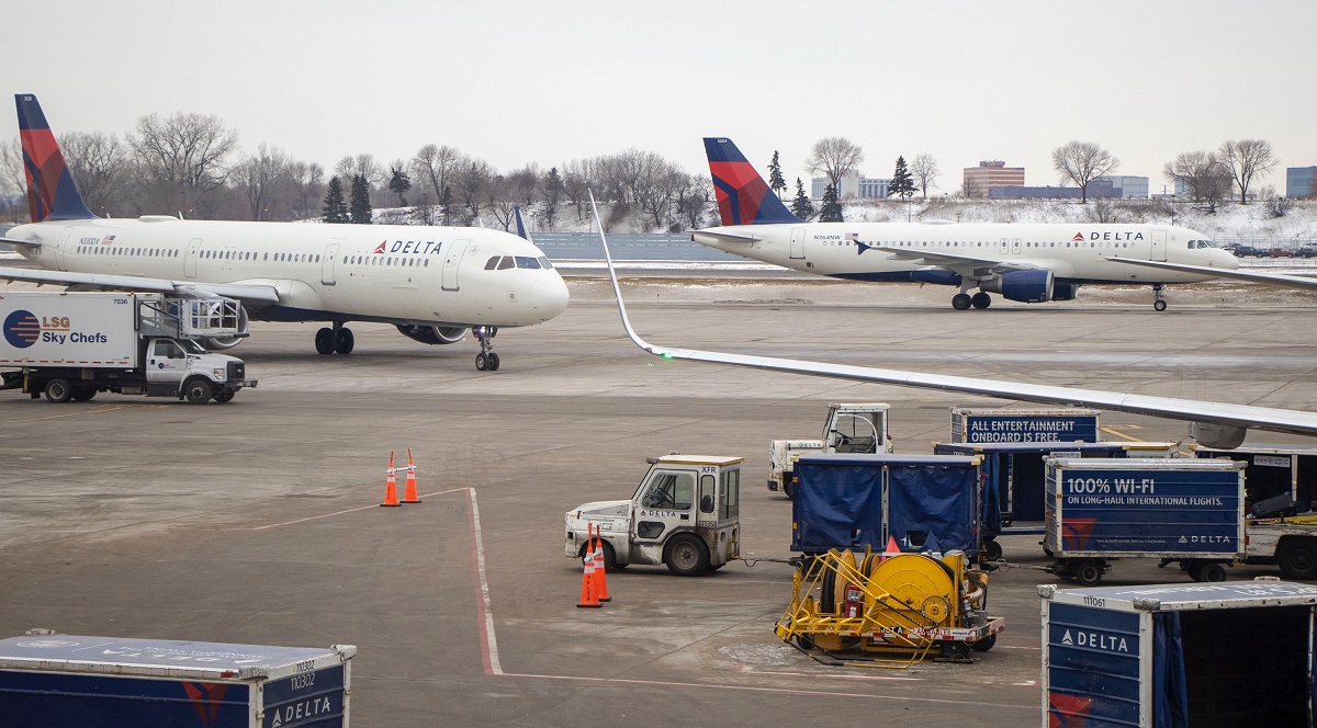 Delta Airlines COVID rules for employees