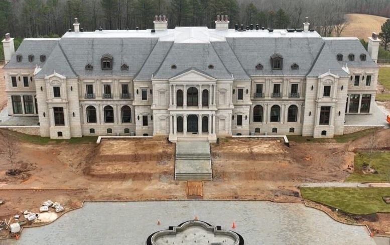 Tyler Perry Douglasville mansion pics