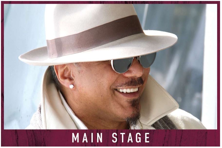 Howard Hewett performs in Atlanta