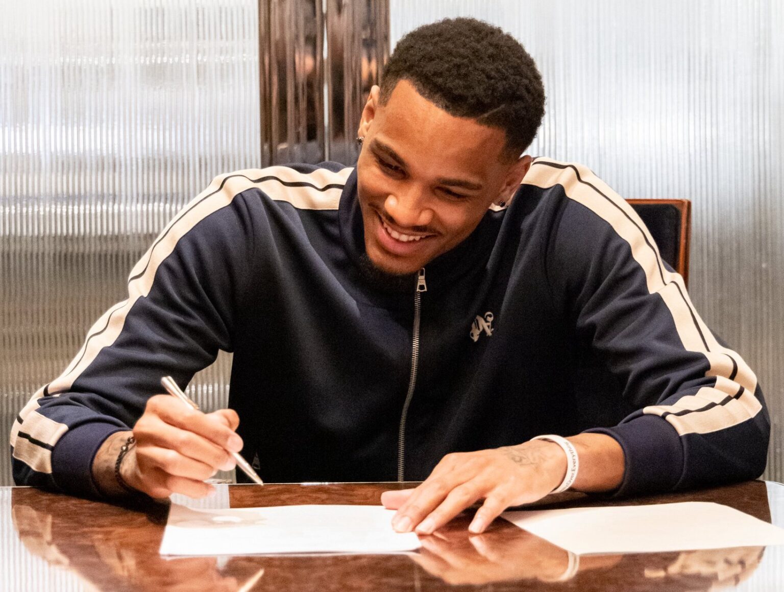 Hawks Sign Dejounte Murray To Extension - AtlantaFi.com