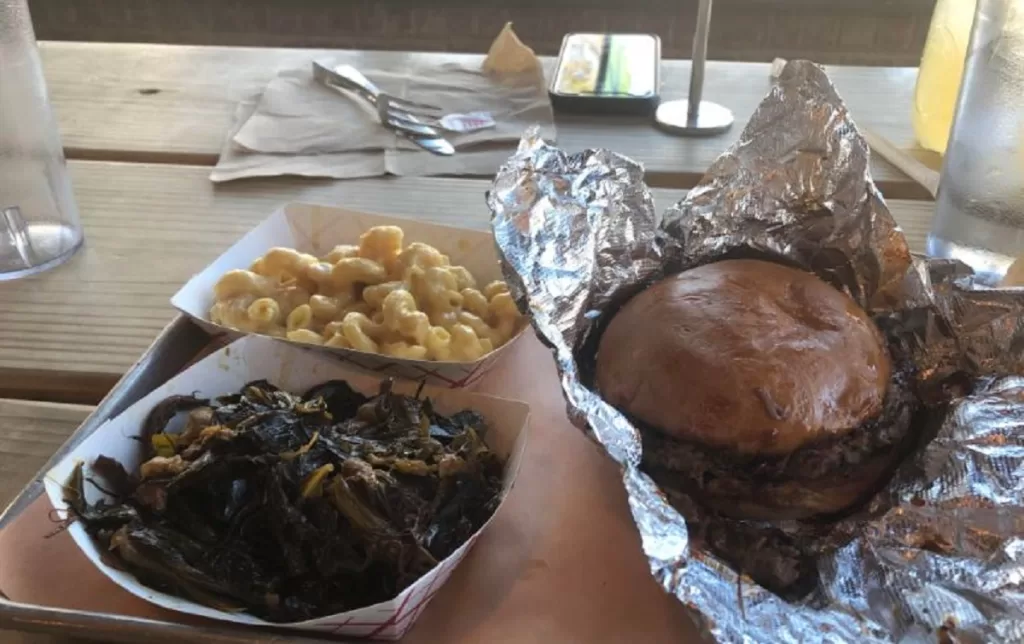 Review Wood Chapel BBQ in Summerhill, Atlanta
