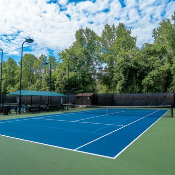 Windy Hill Athletic Club pickleball court