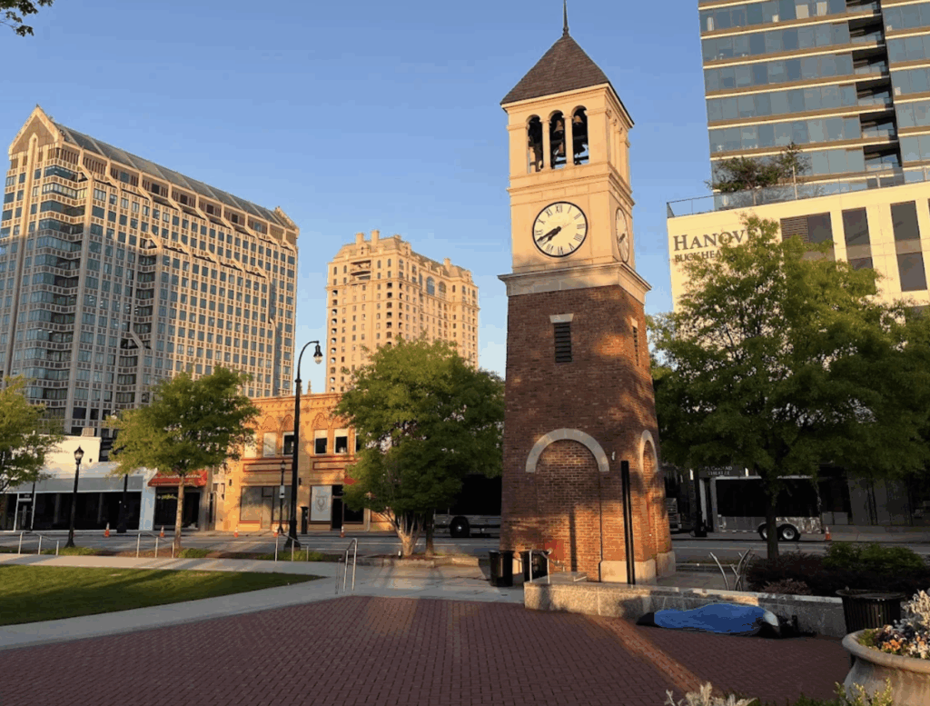 Charlie Loudermilk Park is a great park in Atlanta.