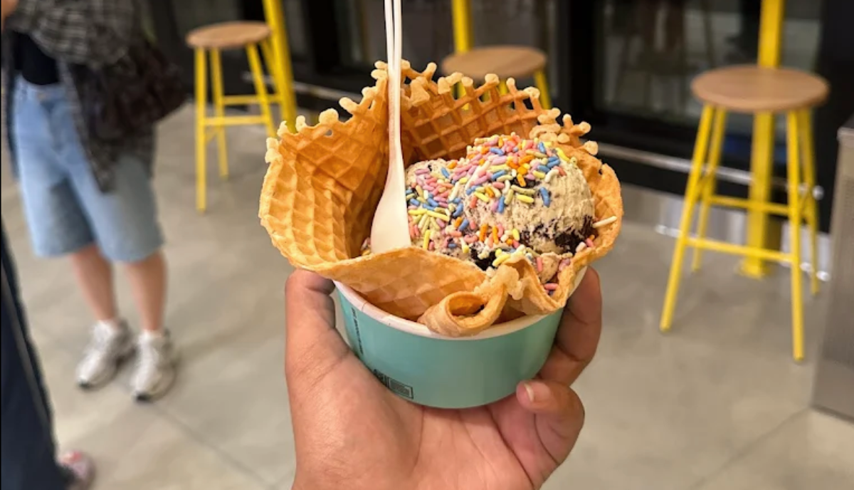 Van Leeuwen opens ice cream shop in Ponce City Market.