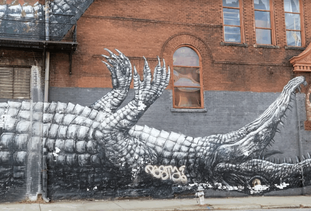 Alligator Mural (Mitchell St and Forsyth St)