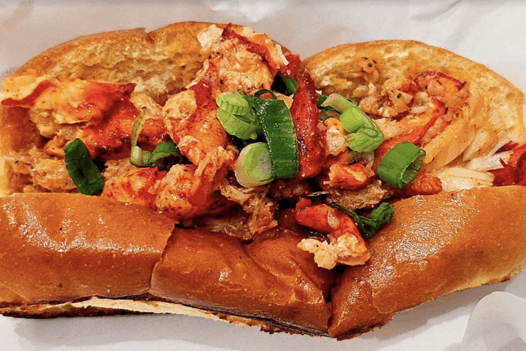 What’s On the Menu at Deallo’s Seafood + Taco Co?