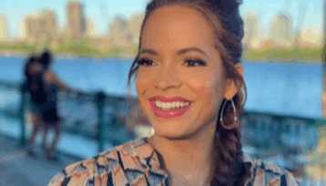 Elle Duncan to Netflix