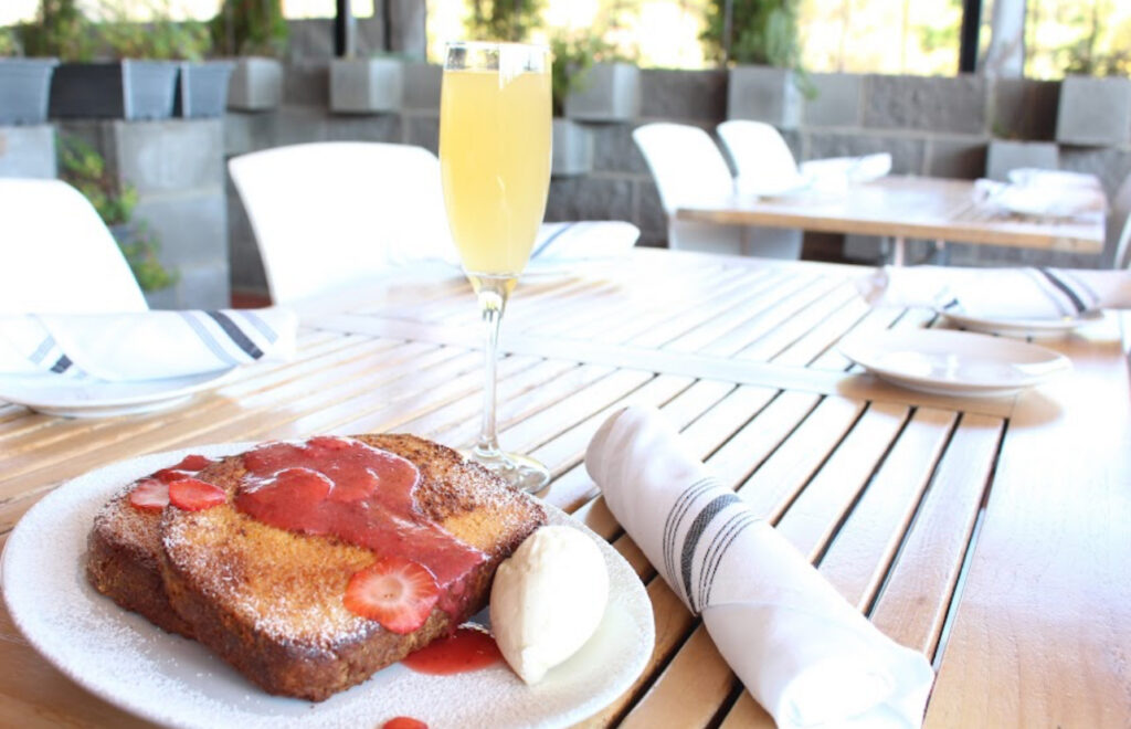 Foundation Social Eatery opens in Alpharetta.