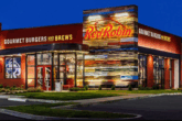Red Robin closing stores and locations