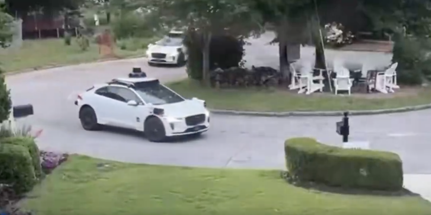 Waymos terrorize Buckhead neighborhood